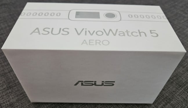 ASUS VivoWatch 5 AERO comes in a white cardboard box