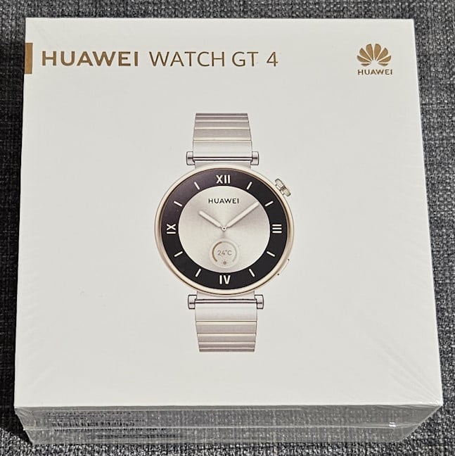 HUAWEI WATCH GT 4 comes in a beautiful box