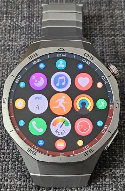 Navigating the apps found on the HUAWEI WATCH GT 5 Pro