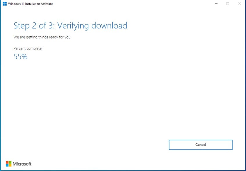 Windows 11 Installation Assistant is verifying the download