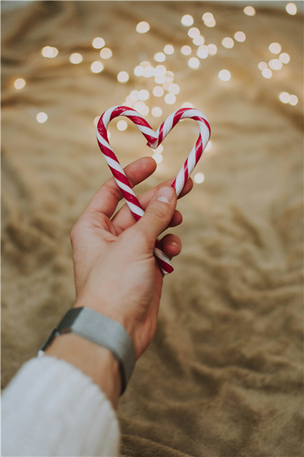 Candy heart cane by lilartsy